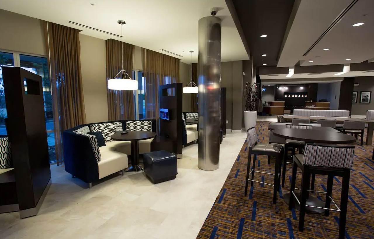 Courtyard By Marriott Starkville Msu At The Mill Conference Center Экстерьер фото