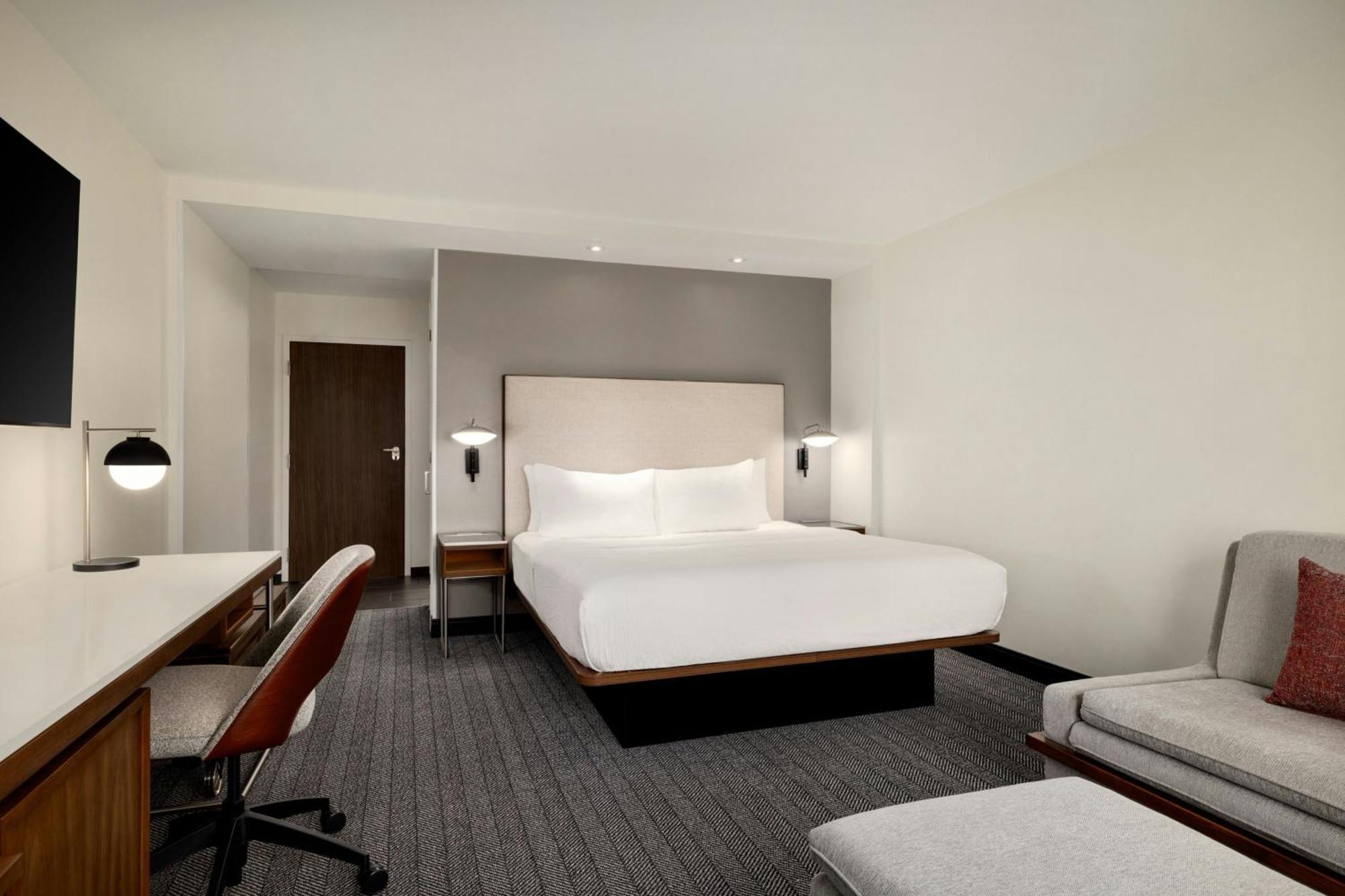 Courtyard By Marriott Starkville Msu At The Mill Conference Center Экстерьер фото