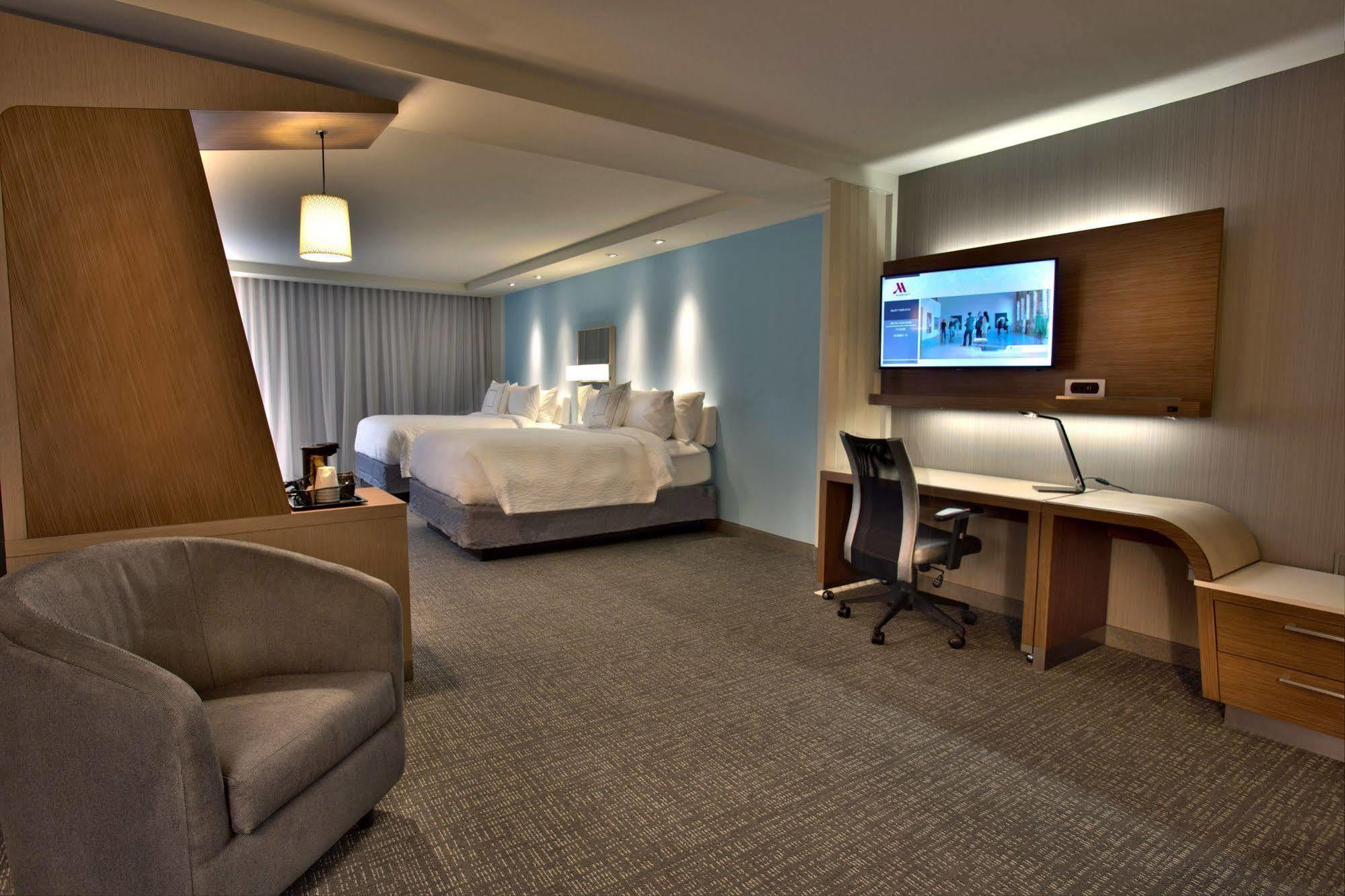 Courtyard By Marriott Starkville Msu At The Mill Conference Center Экстерьер фото